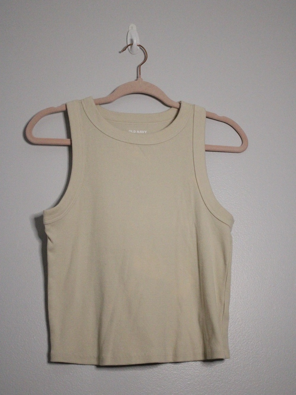 Old Navy Women's Light Cream Ribbed Tank
